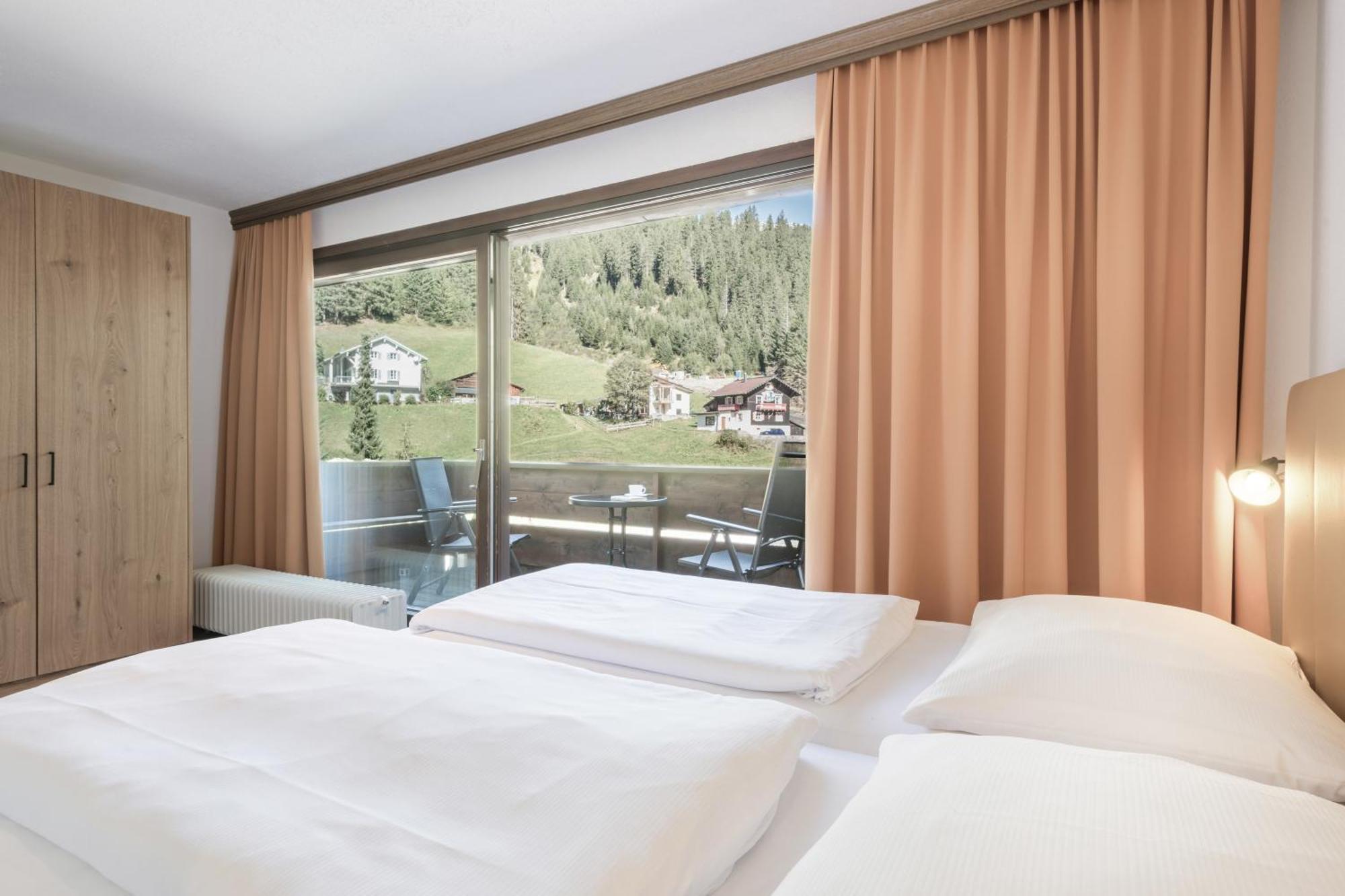 Haus Gariella Apartment Gargellen Bagian luar foto