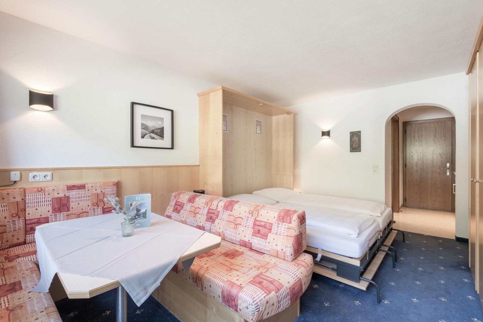 Haus Gariella Apartment Gargellen Bagian luar foto